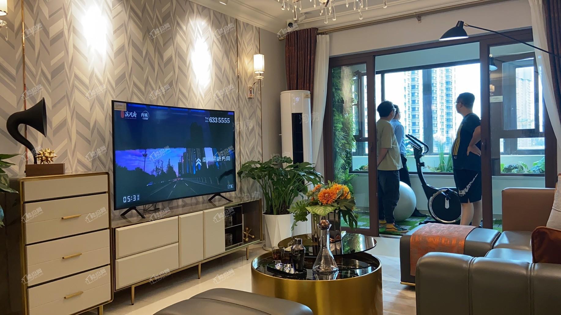 恒大滨河府样板间