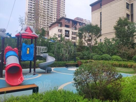 中粮花熙祥云实景图