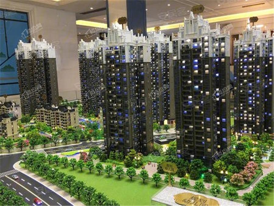 阿尔卑斯实景图