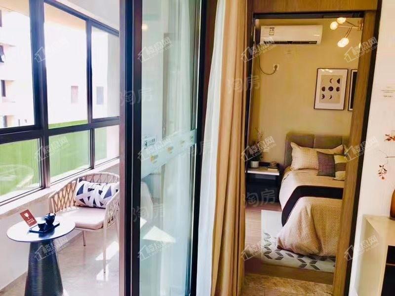 华润万橡府样板间