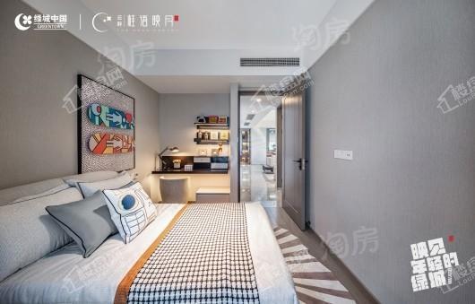 绿城桂语映月样板间