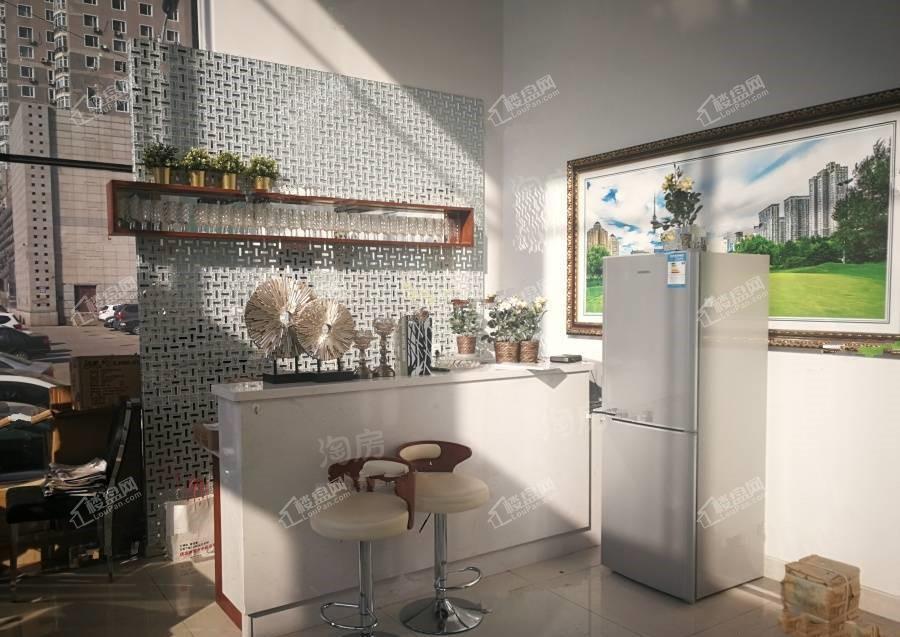 龙创·新世纪实景图