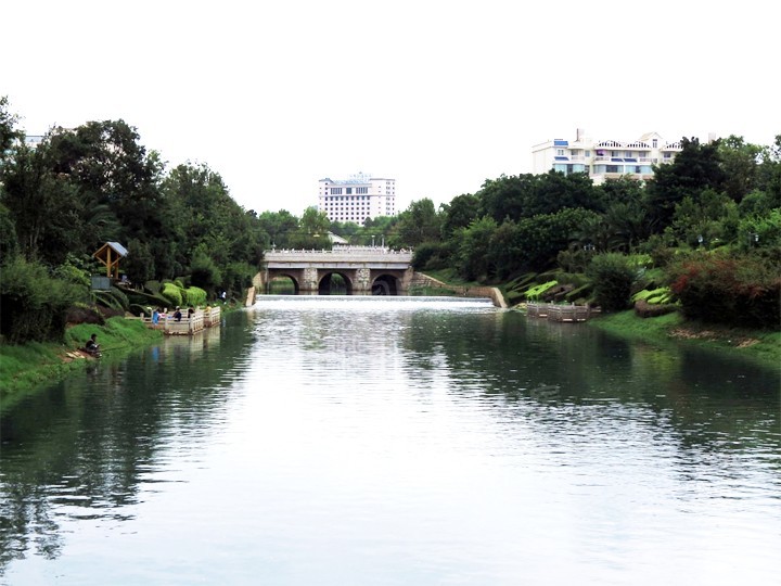 昆明石林凯旋怡景配套图