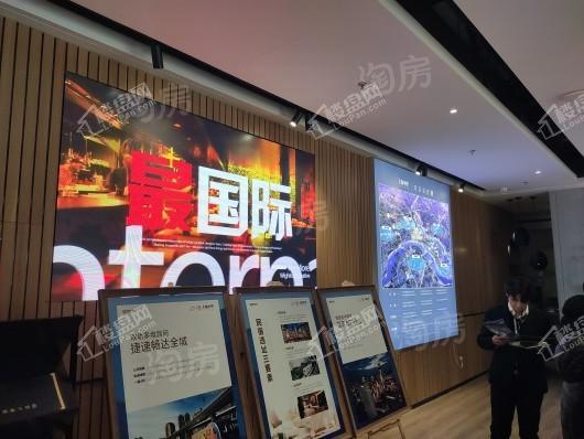 和泓渝中界实景图