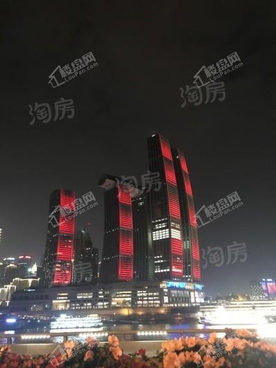 重庆来福士办公楼实景图