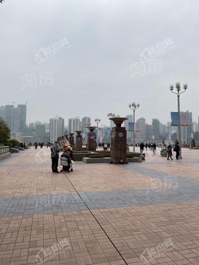 重庆来福士办公楼配套图