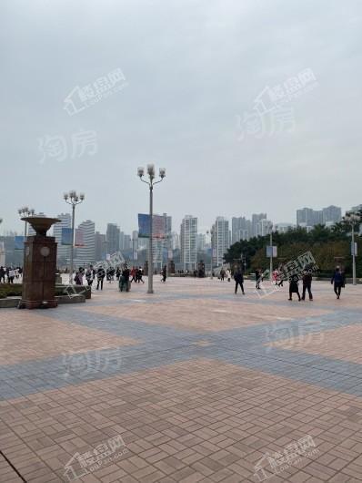 重庆来福士办公楼配套图