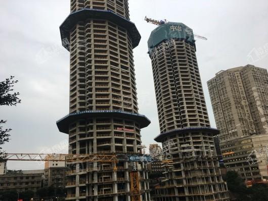 重庆中心实景图
