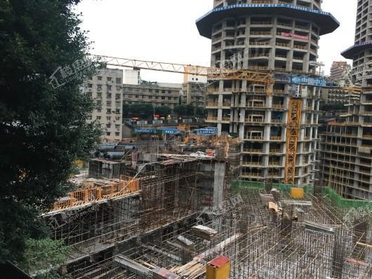 重庆中心实景图
