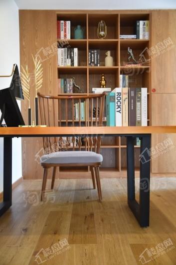 中梁百悦汇样板间