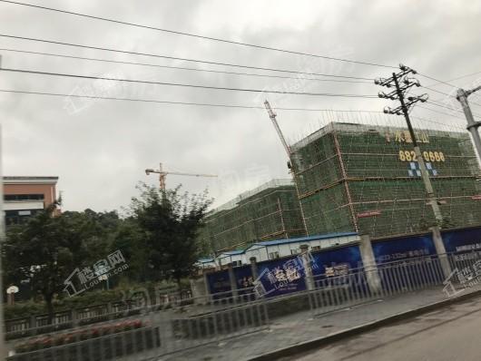 天地源水墨江山实景图