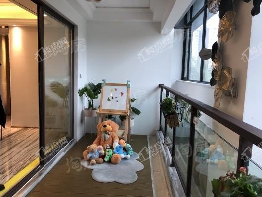远洋山水赋样板间