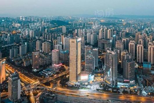 恒大中渝广场实景图