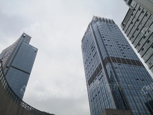 恒大中渝广场实景图