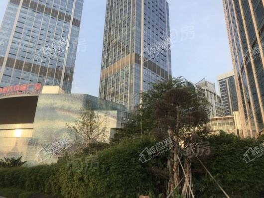 恒大中渝广场实景图