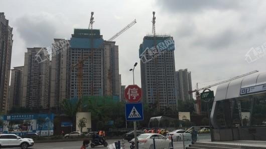 恒大中渝广场实景图