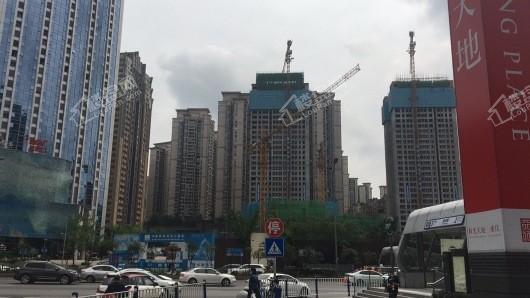 恒大中渝广场实景图