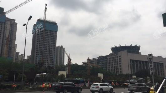 恒大中渝广场实景图