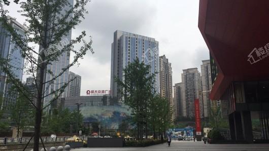 恒大中渝广场实景图
