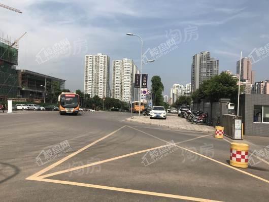 新城金樾府配套图