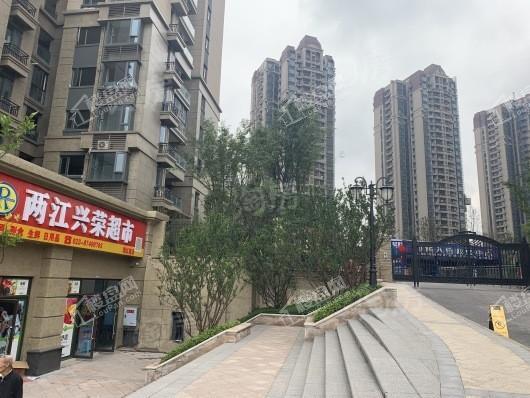 世茂茂悦府商铺实景图