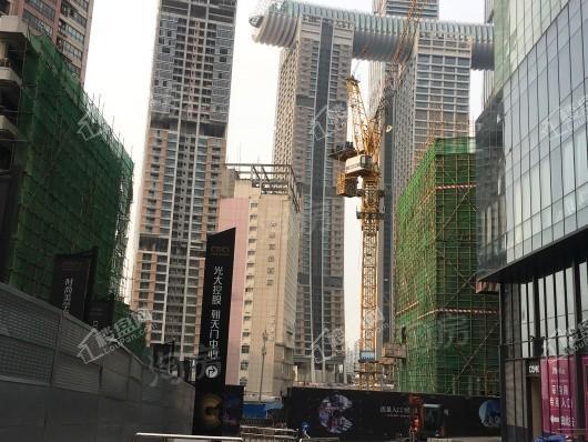 光大控股朝天门中心实景图