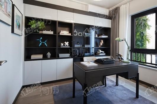 万科彩云湖样板间