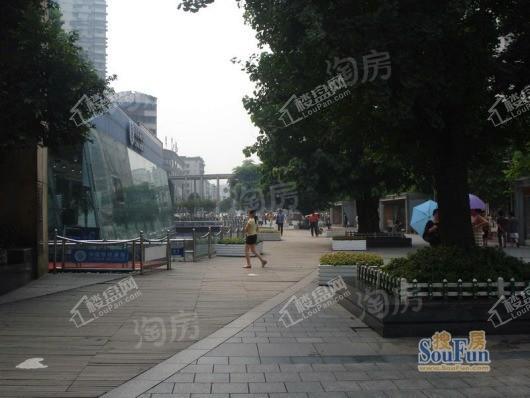 万科彩云湖配套图