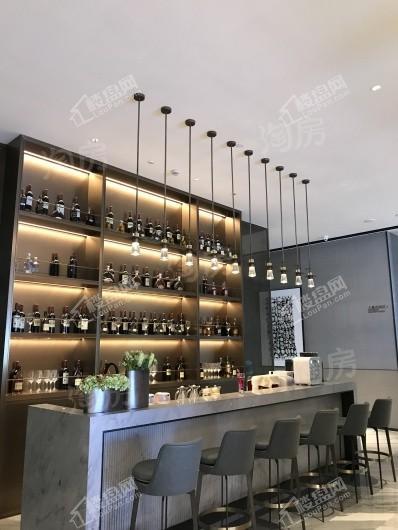 万科彩云湖实景图