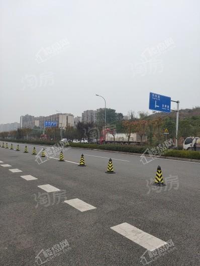 融创溪山春晓实景图