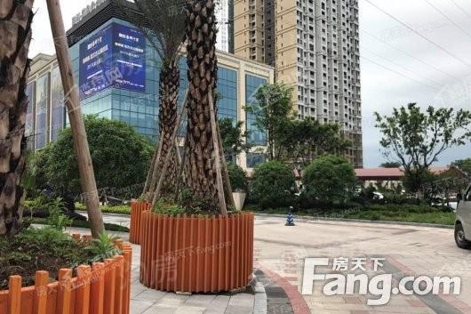 融创春晖十里商铺实景图