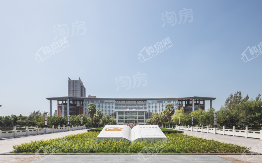 蓝光公园悦湖配套图