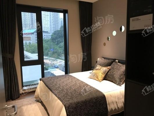 万科翡翠都会样板间
