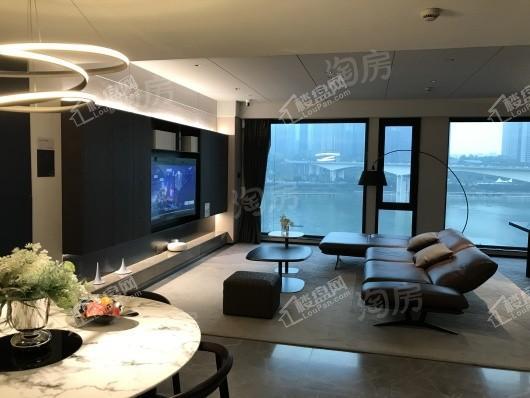 万科翡翠都会样板间