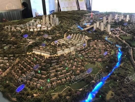 华侨城嘉陵江天实景图