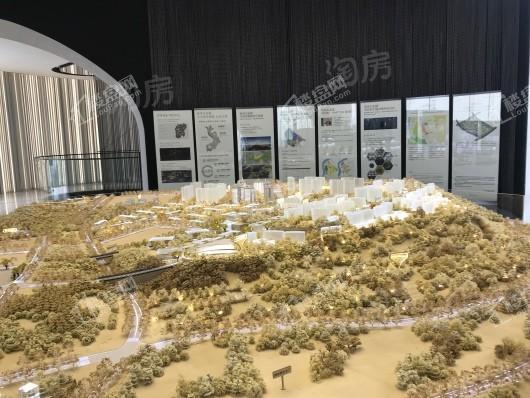 江山雲出实景图