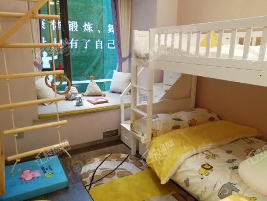奥山府样板间