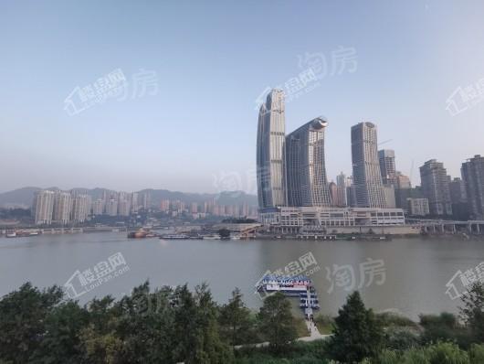 重庆来福士办公楼实景图