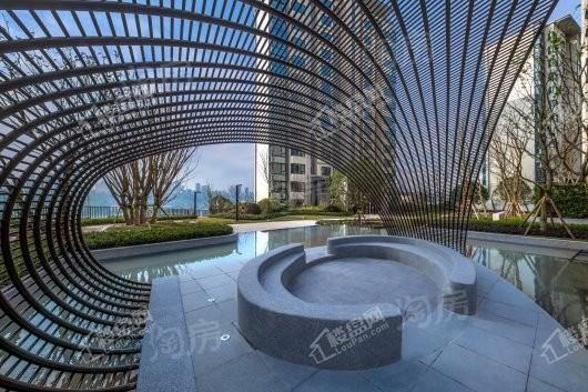 龙湖春江天镜实景图