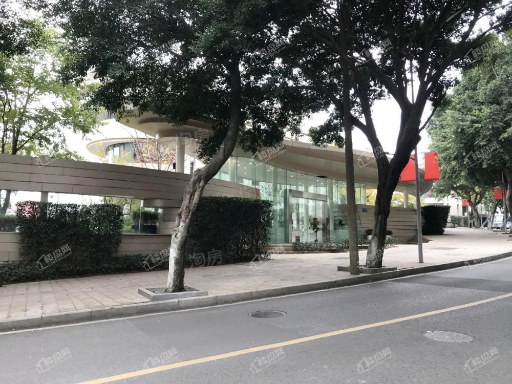 万科鹅岭峯实景图