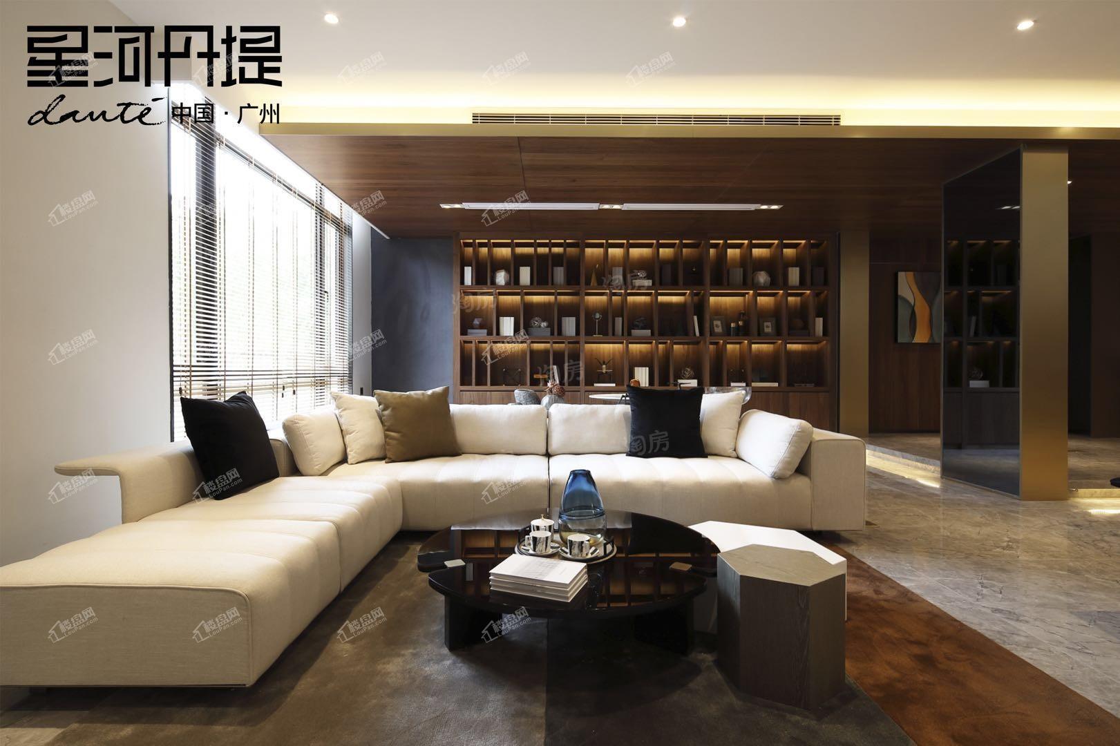 星河丹堤样板间