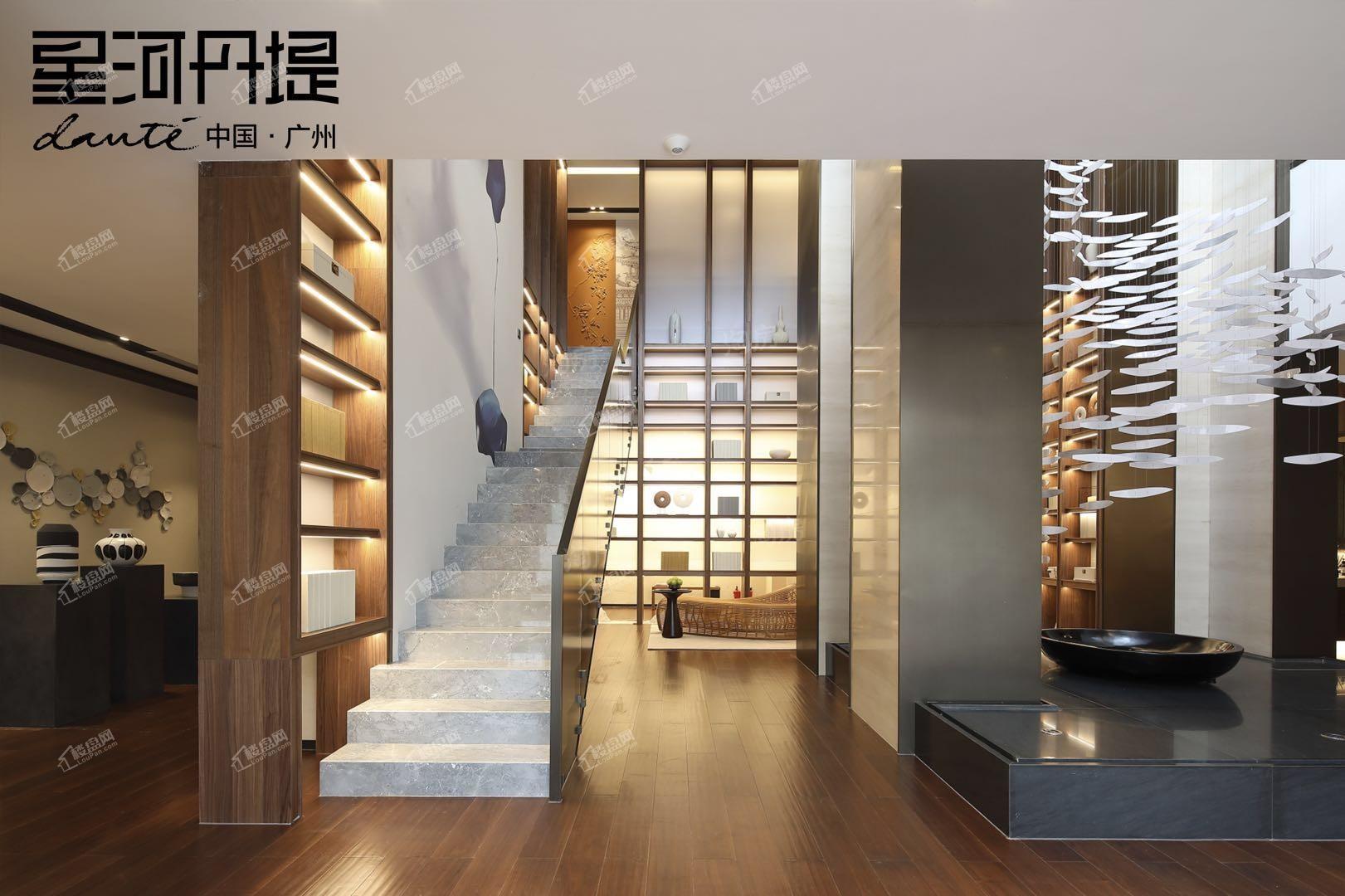 星河丹堤样板间