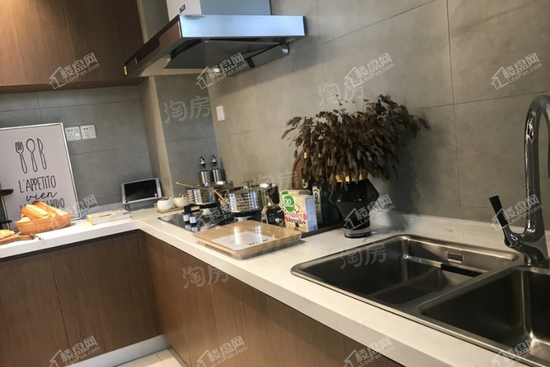 荣安九龙壹号样板间