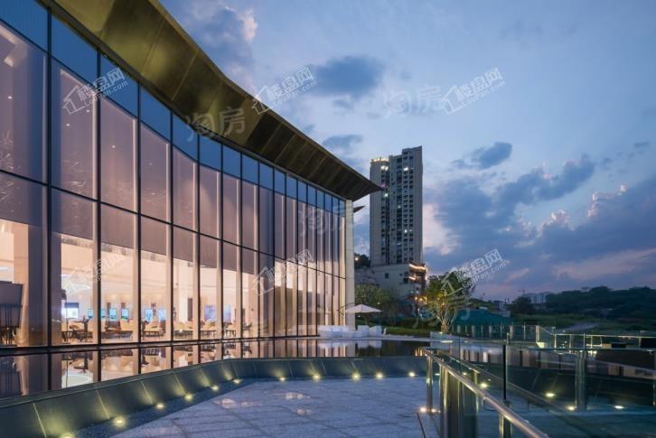 华远海蓝城实景图