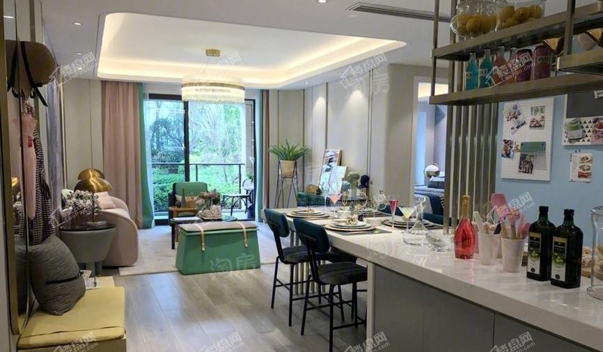 华远海蓝城样板间