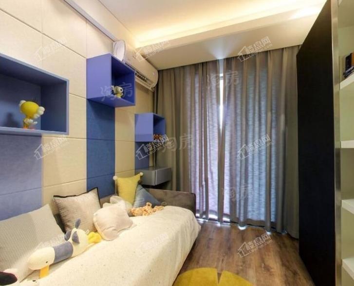 华远海蓝城样板间