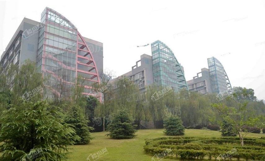 金隅南山郡昱澜山配套图