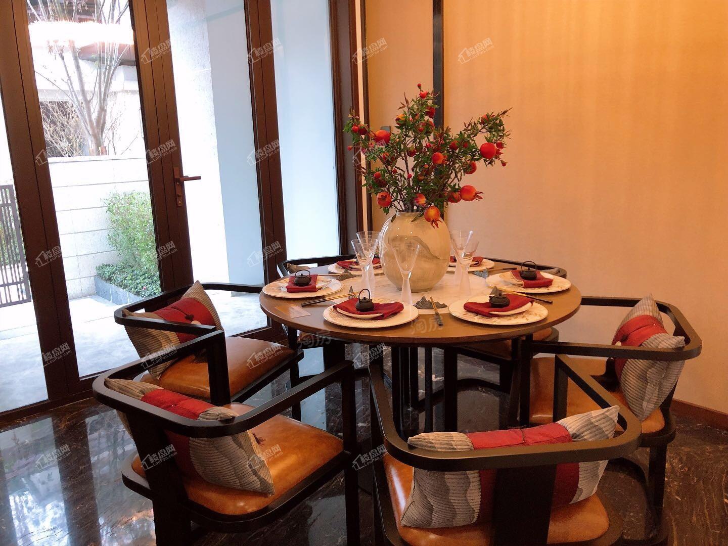 中建御湖壹号样板间
