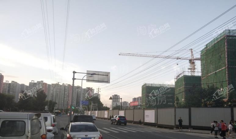 华远海蓝和光实景图
