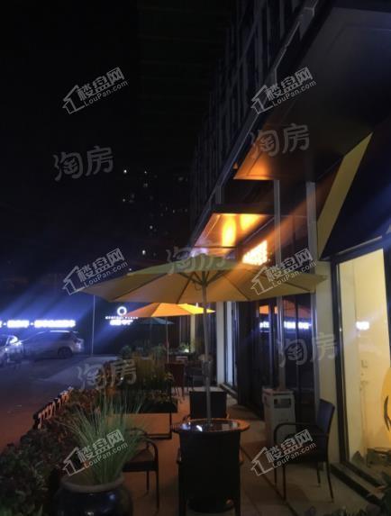卓越中寰商业实景图